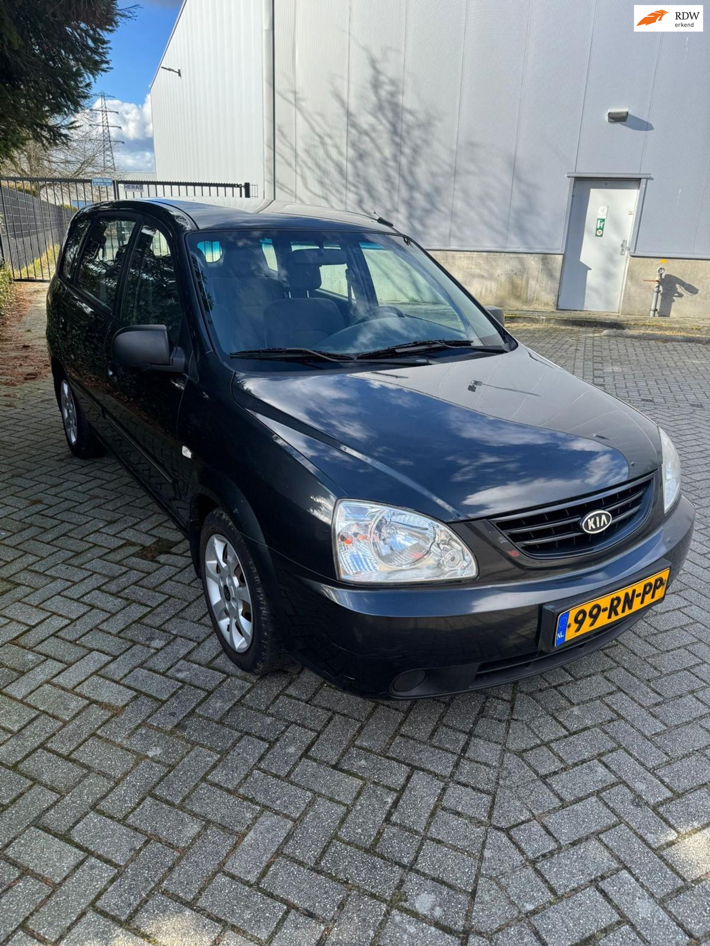 Kia Kia Carens 1.6-16V LX 2005 - voorkant
