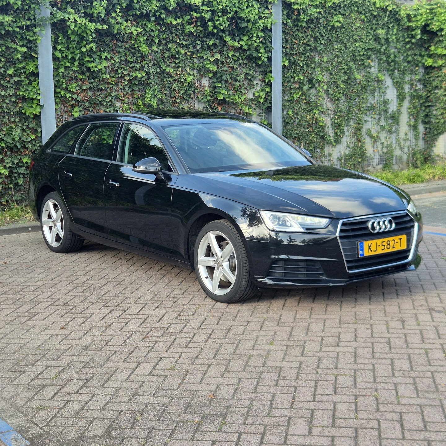 Audi A4 Avant 2.0 TDI Pro Line 2016 - voorkant