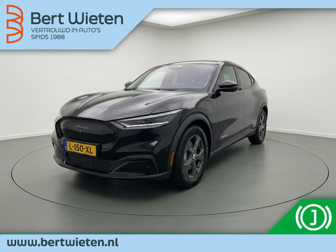 Ford Mustang Mach-e RWD 75 kWh | Technology Pack Plus | Panoramdak 2021 - voorkant