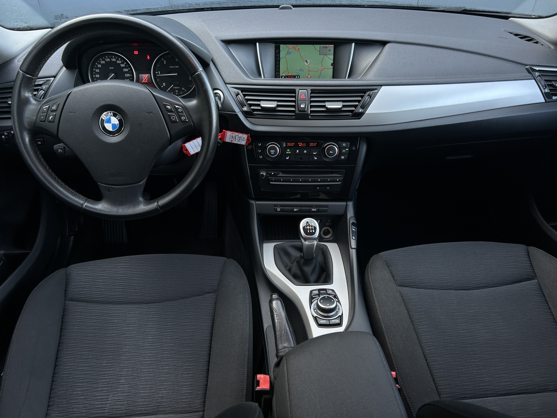 Foto van BMW X1 Sdrive18d