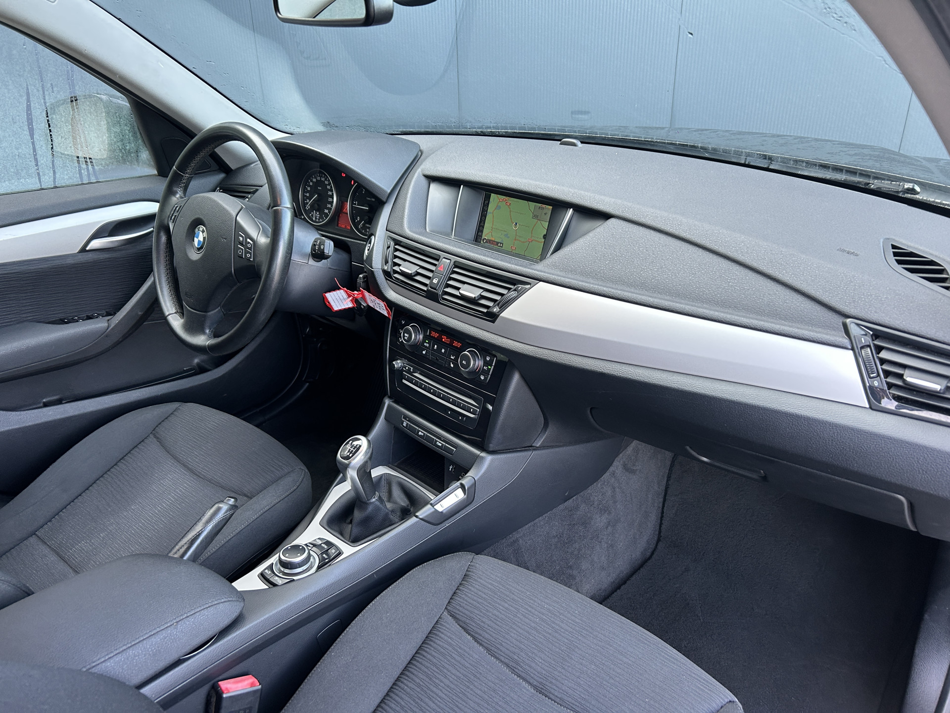 Foto van BMW X1 Sdrive18d