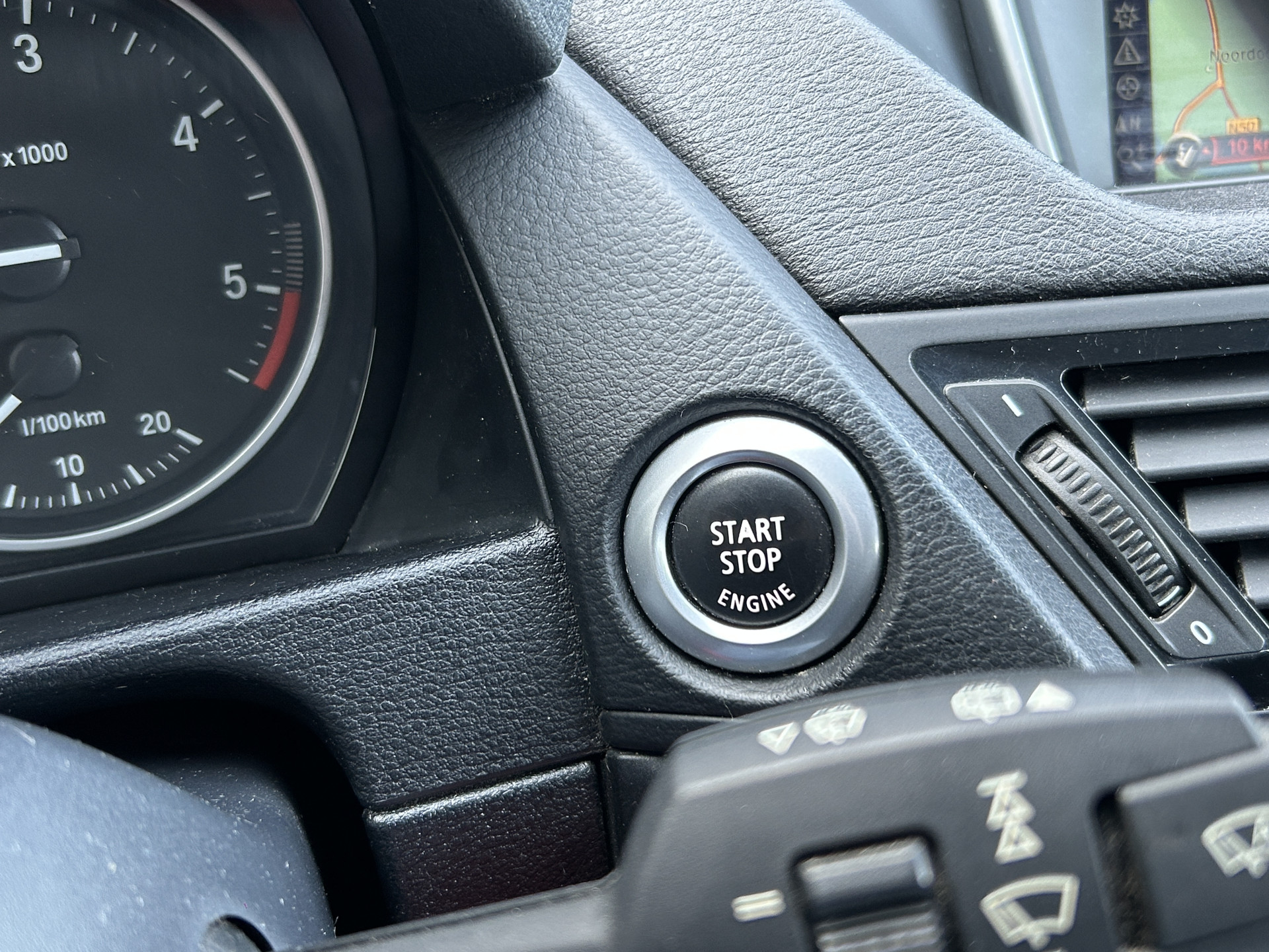 Foto van BMW X1 Sdrive18d