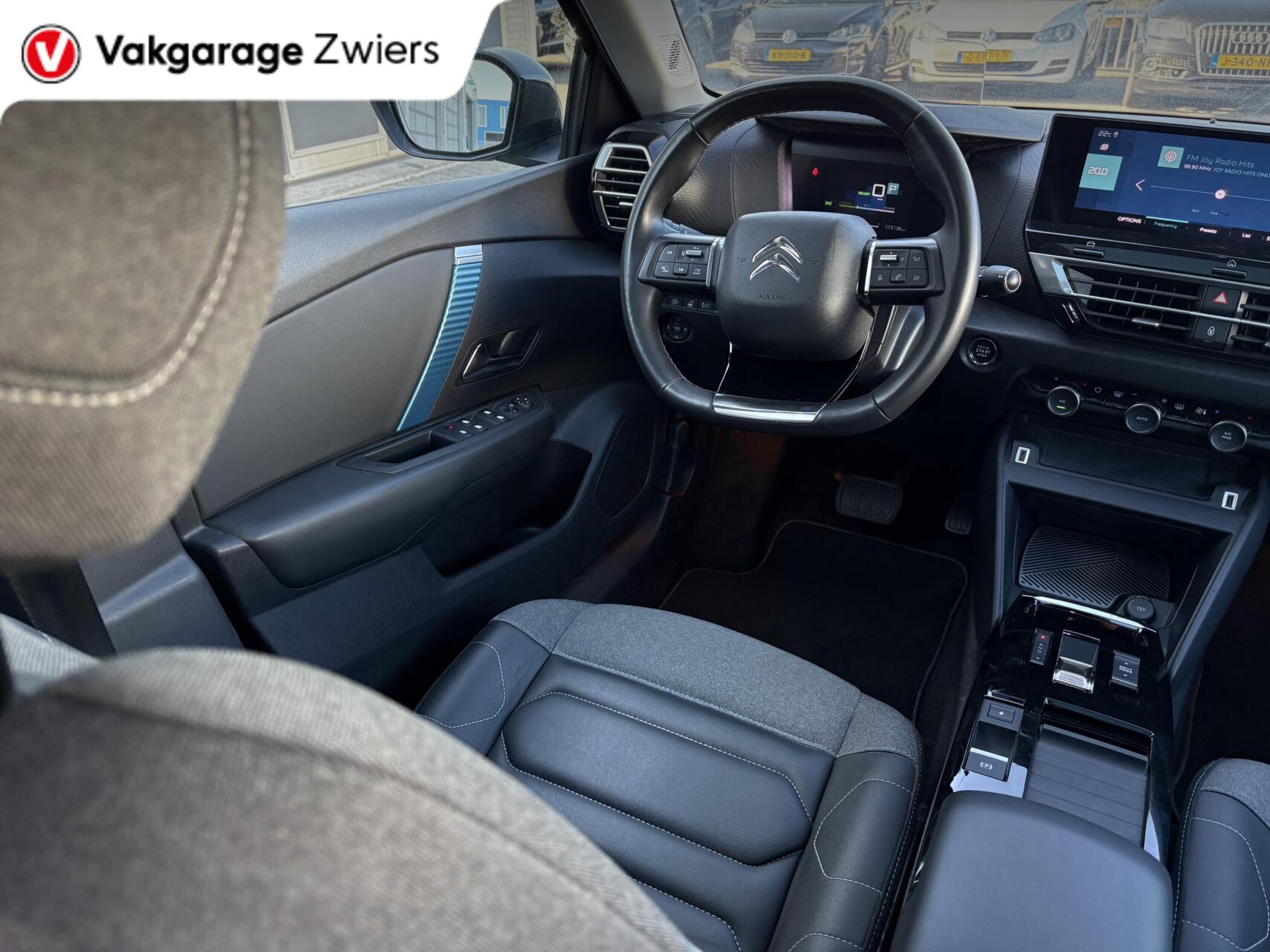 Foto van Citroen E-c4