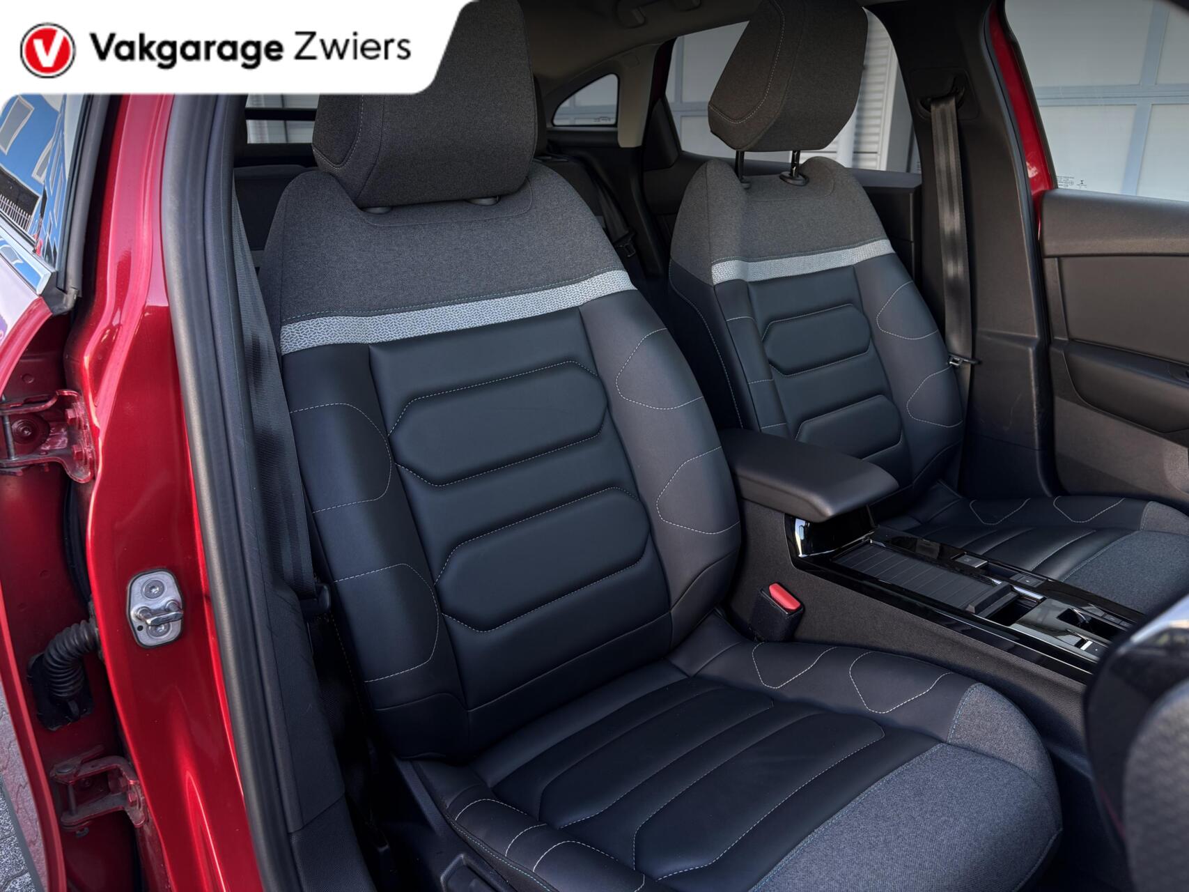 Foto van Citroen E-c4