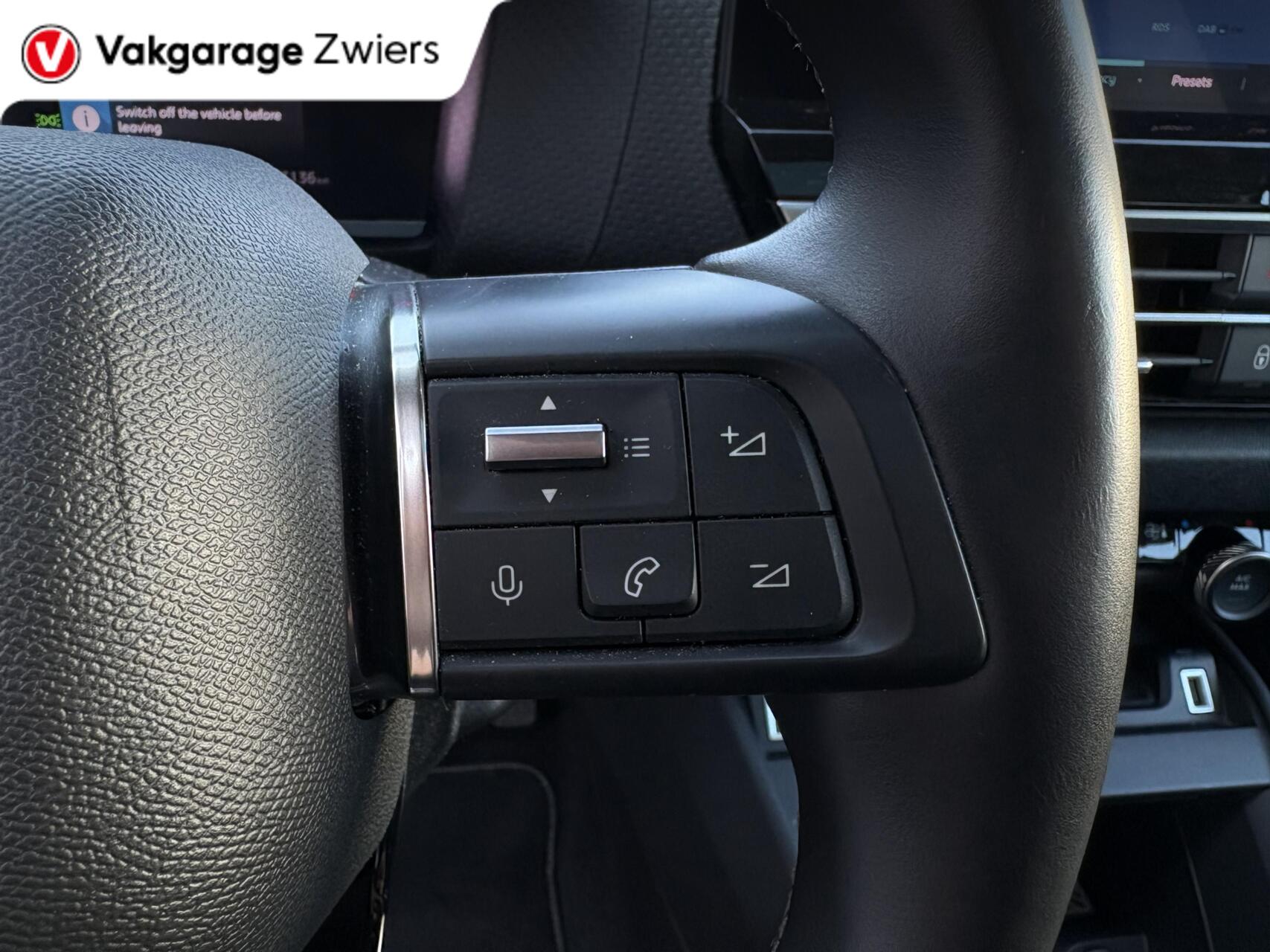 Foto van Citroen E-c4