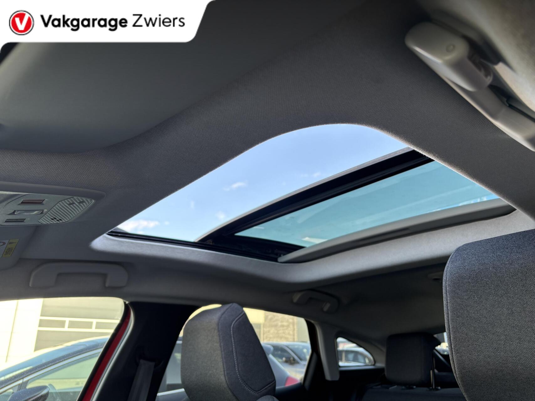 Foto van Citroen E-c4