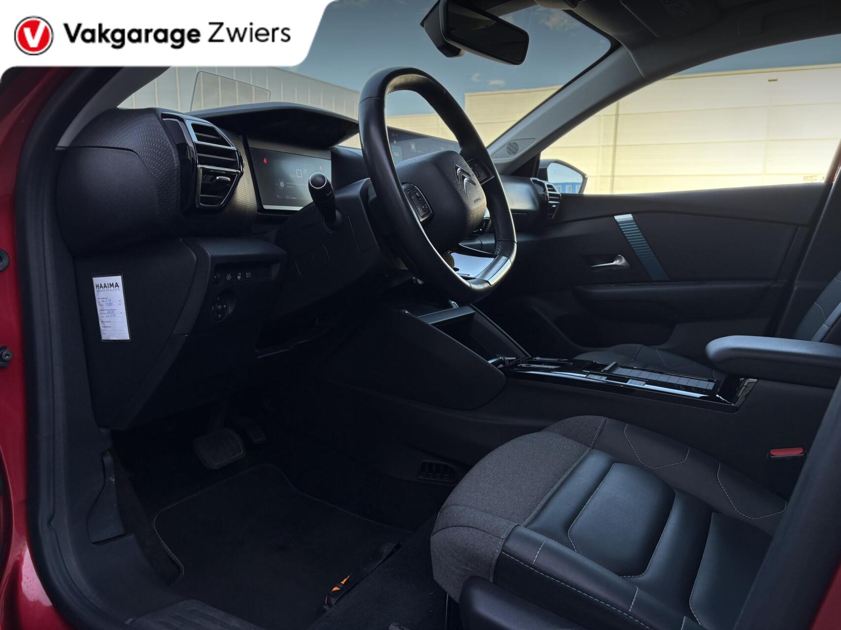 Foto van Citroen E-c4