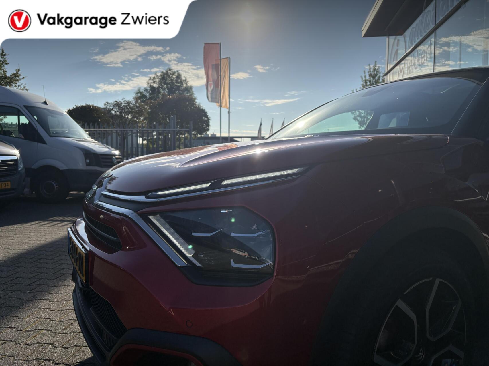 Foto van Citroen E-c4