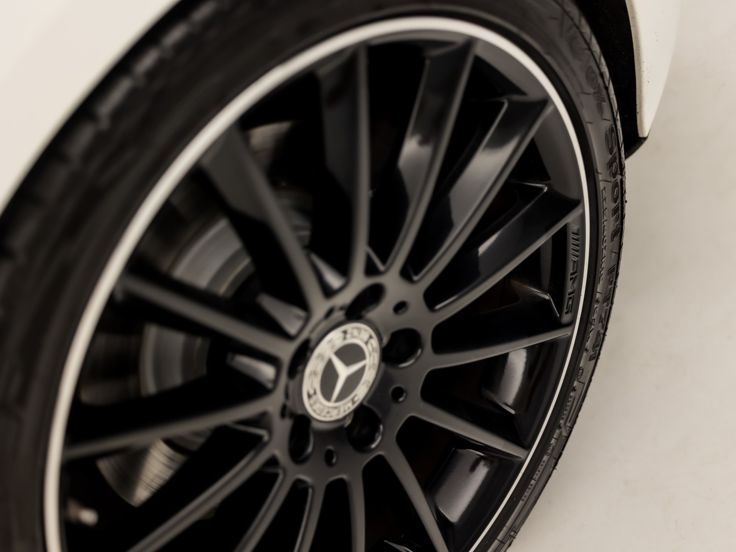 Foto van Mercedes-Benz A 250
