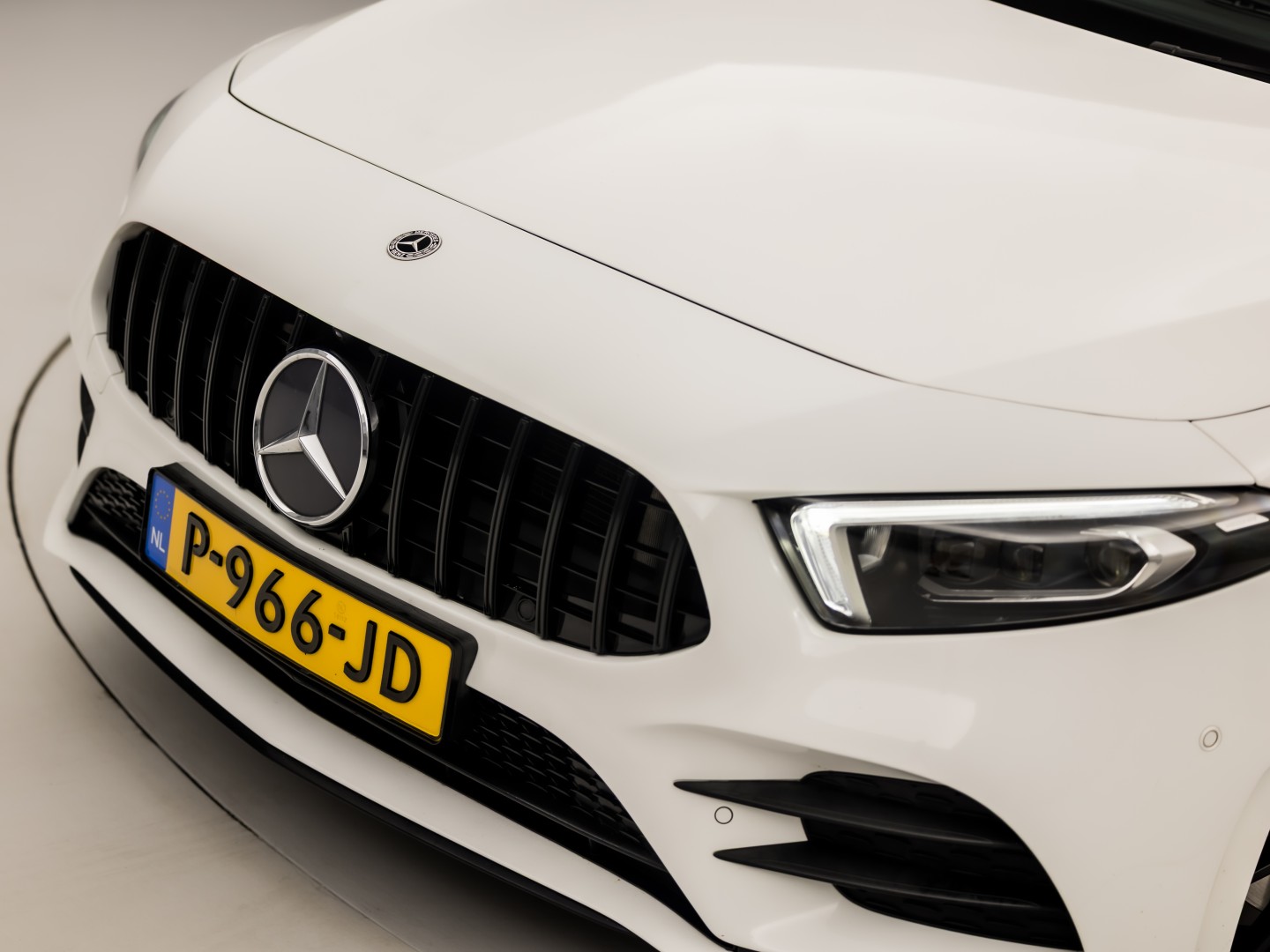 Foto van Mercedes-Benz A 250