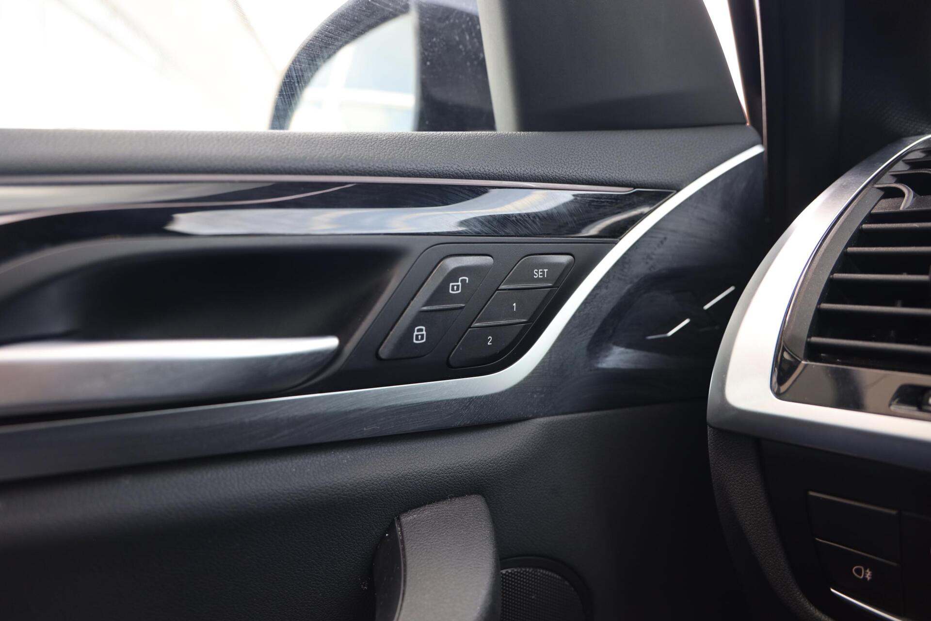 Foto van BMW Ix3