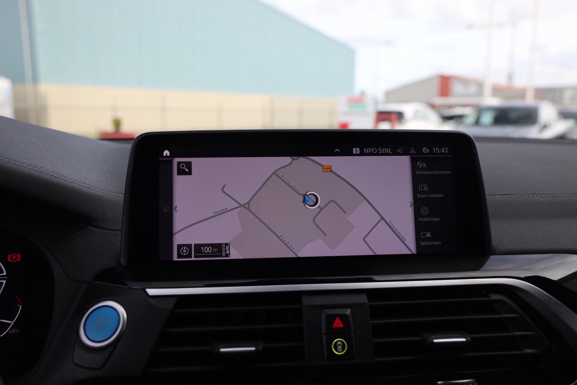 Foto van BMW Ix3