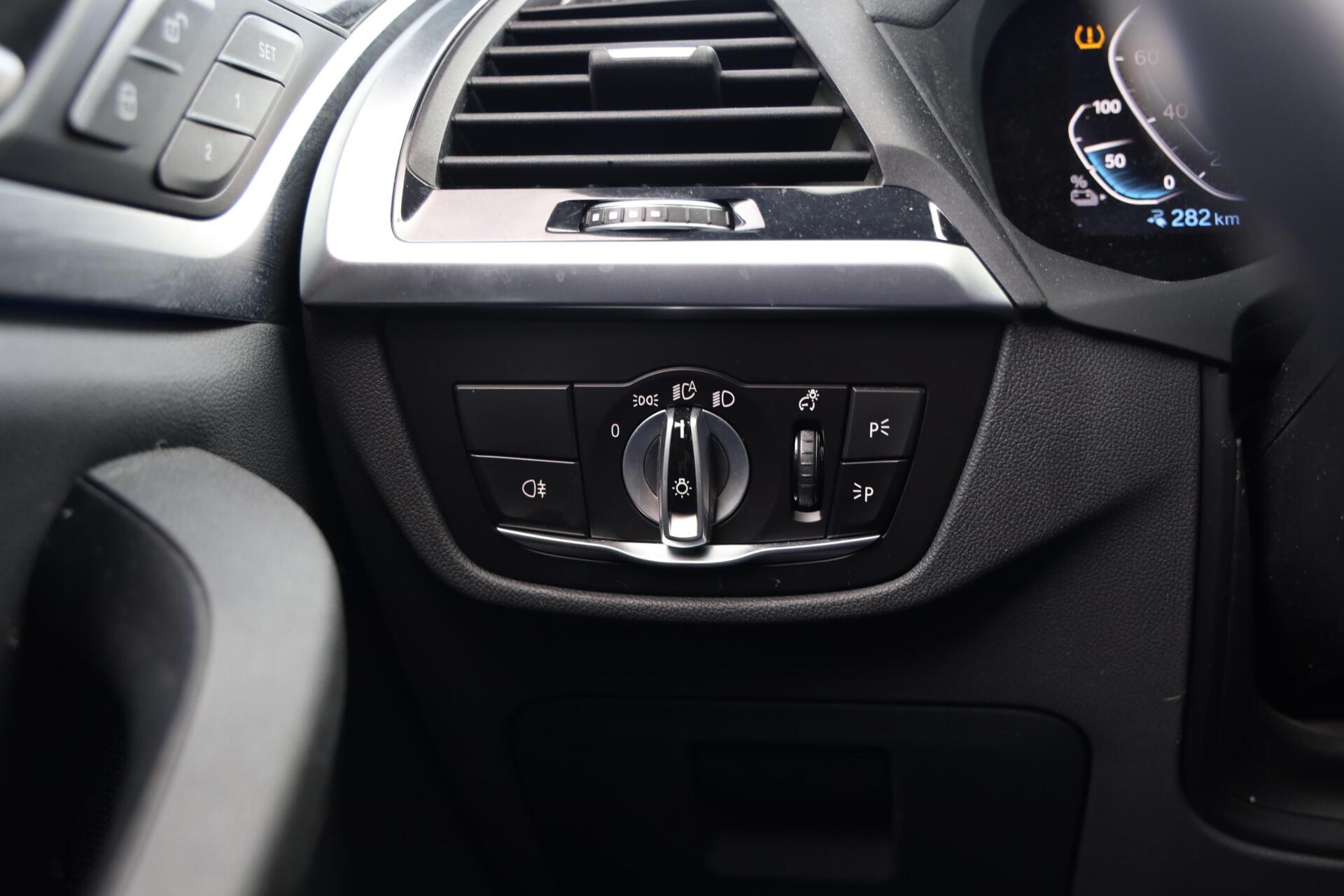 Foto van BMW Ix3