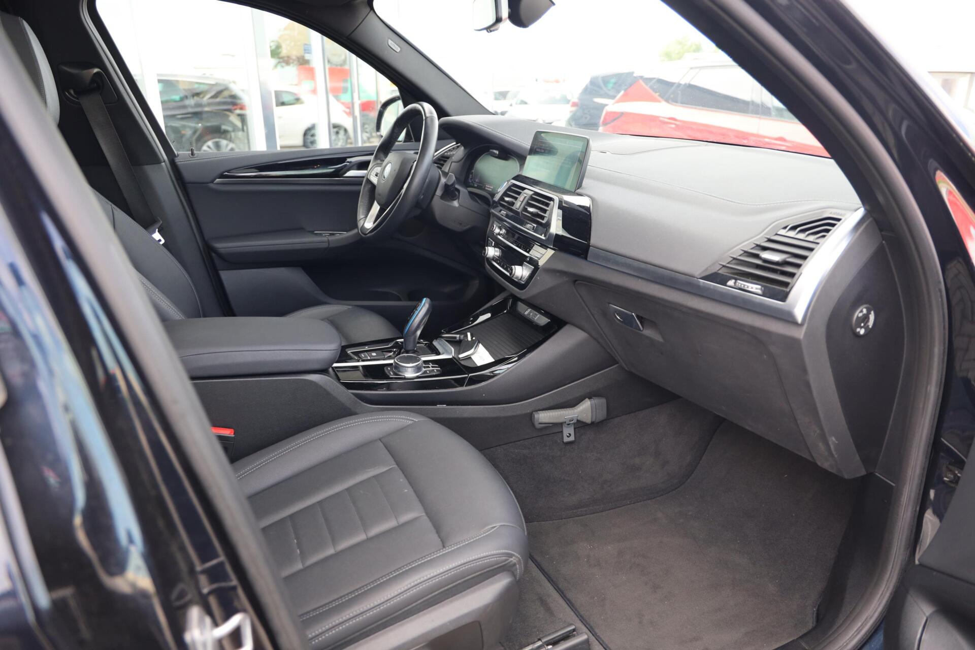 Foto van BMW Ix3