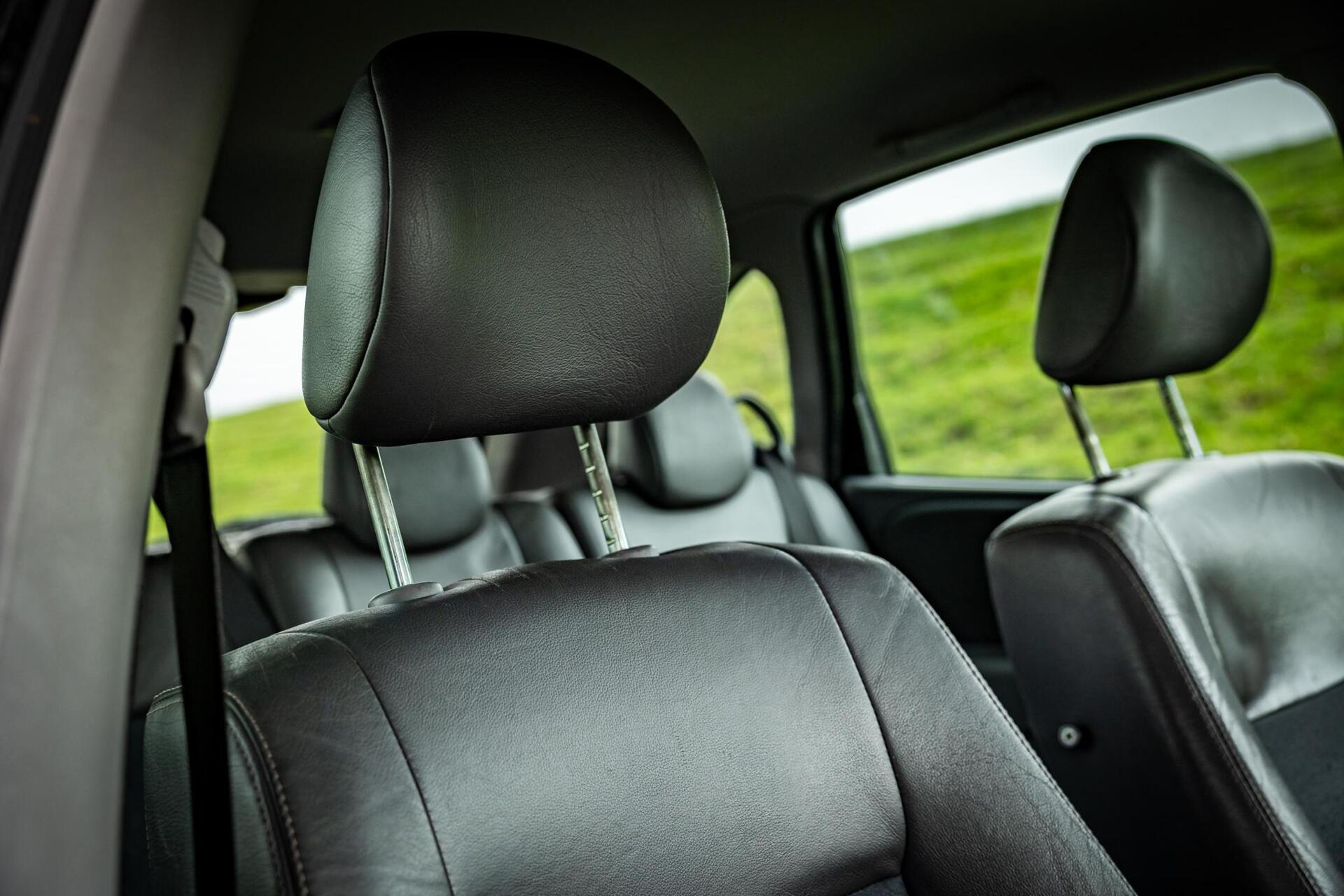 Foto van Nissan Nissan Almera Tino
