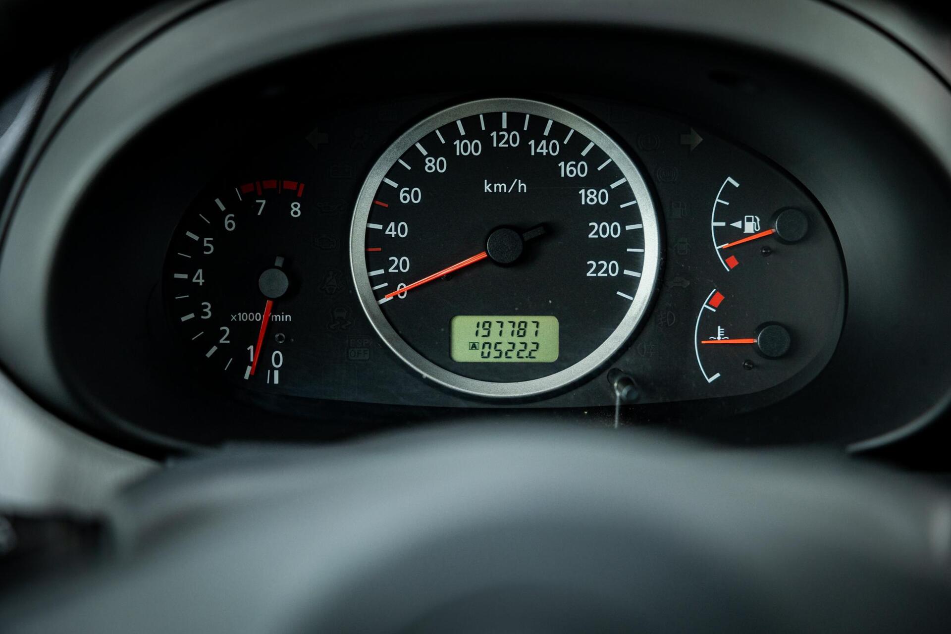 Foto van Nissan Nissan Almera Tino