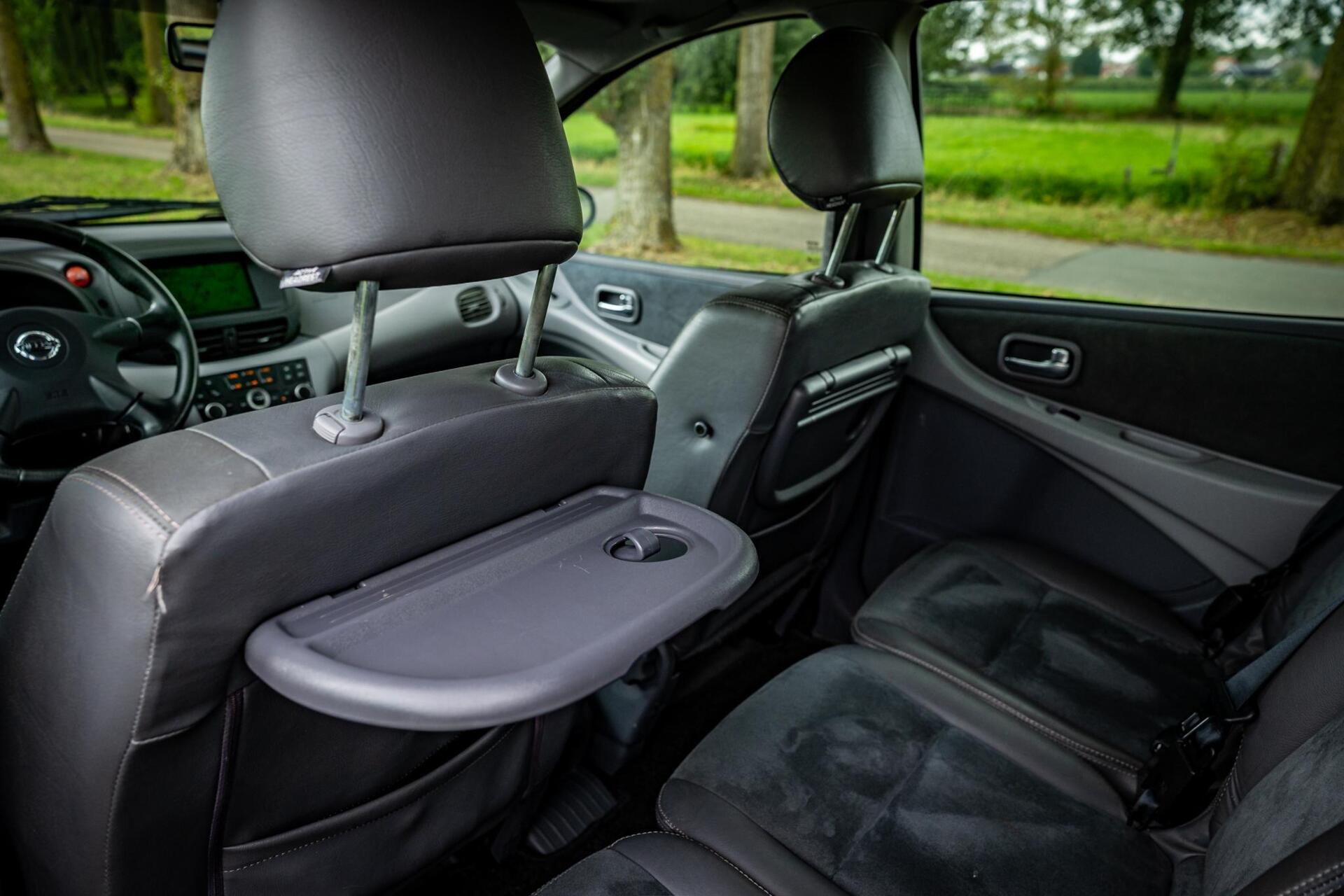 Foto van Nissan Nissan Almera Tino
