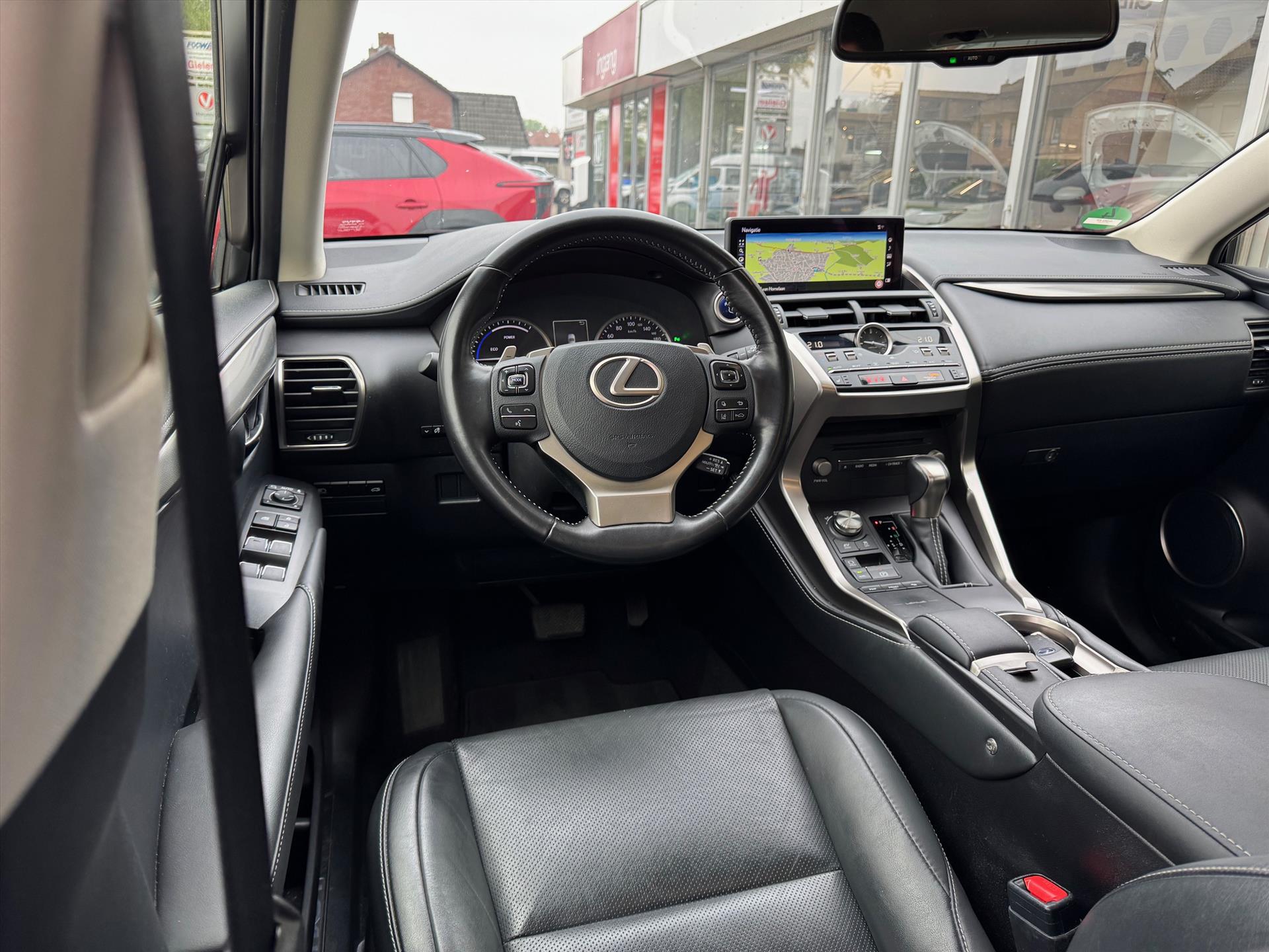 Foto van Lexus Lexus Nx300h