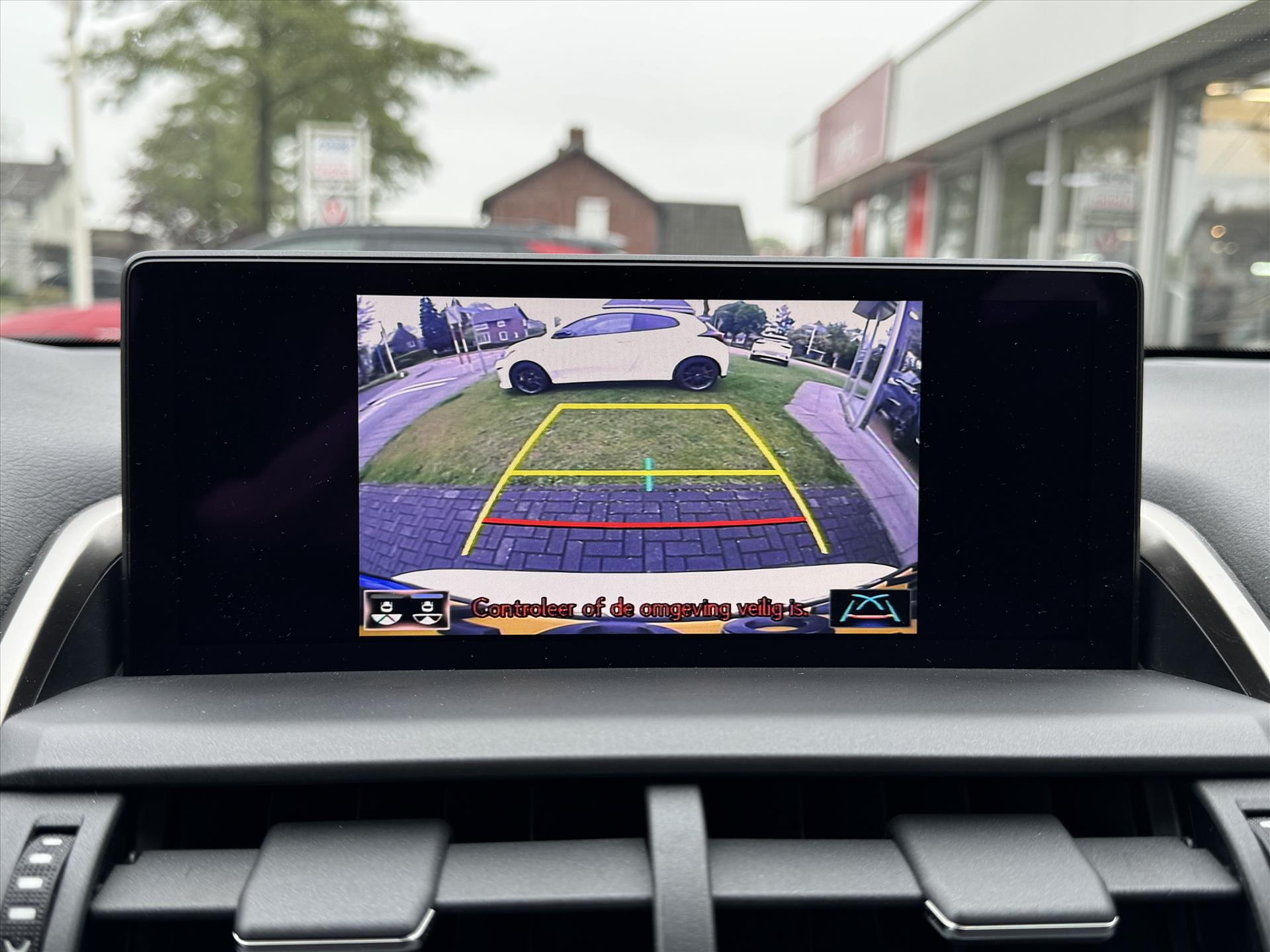 Foto van Lexus Lexus Nx300h