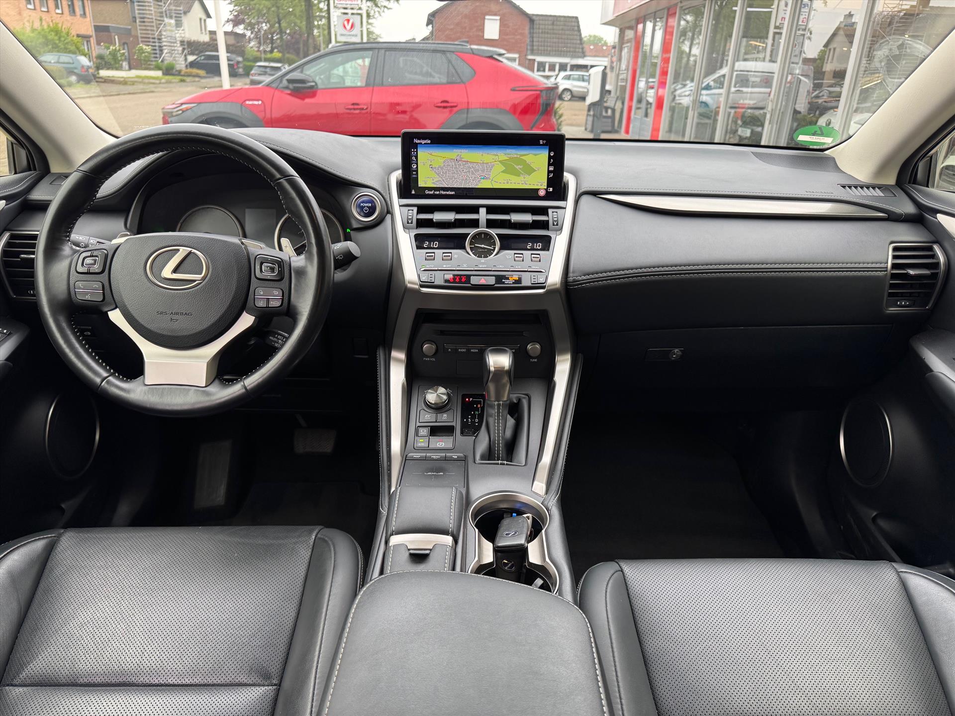 Foto van Lexus Lexus Nx300h