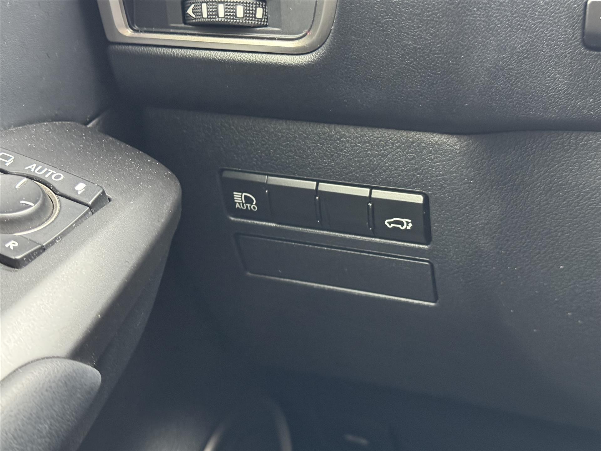 Foto van Lexus Lexus Nx300h