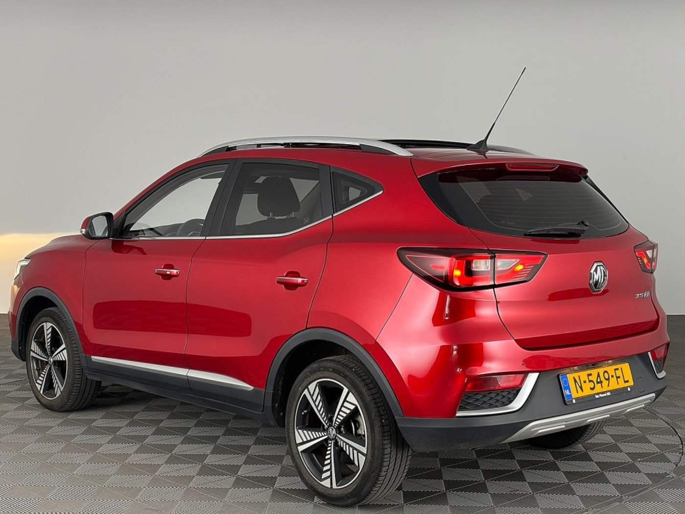 Foto van MG MG ZS Ev