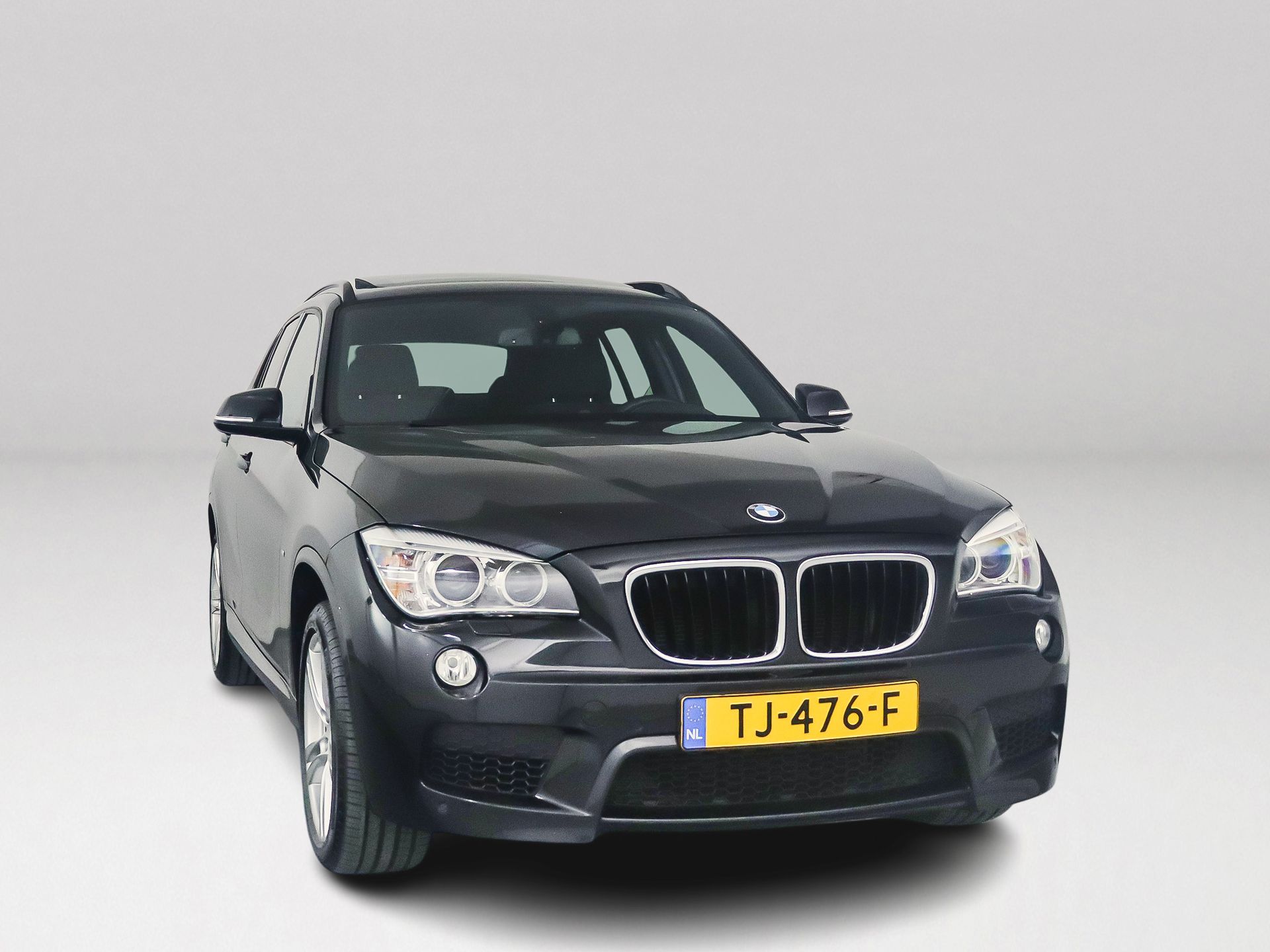 Foto van BMW X1 Xdrive28i