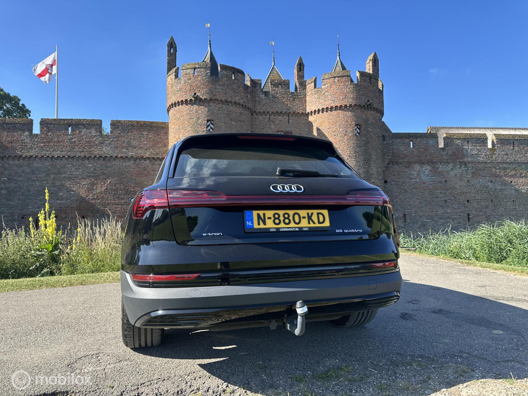 Foto van Audi E-tron 55