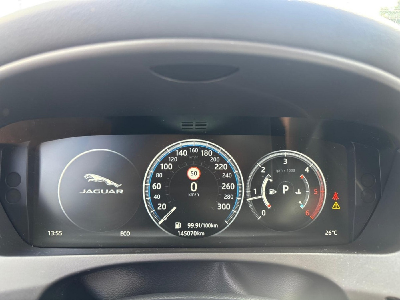 Foto van Jaguar Jaguar F-pace
