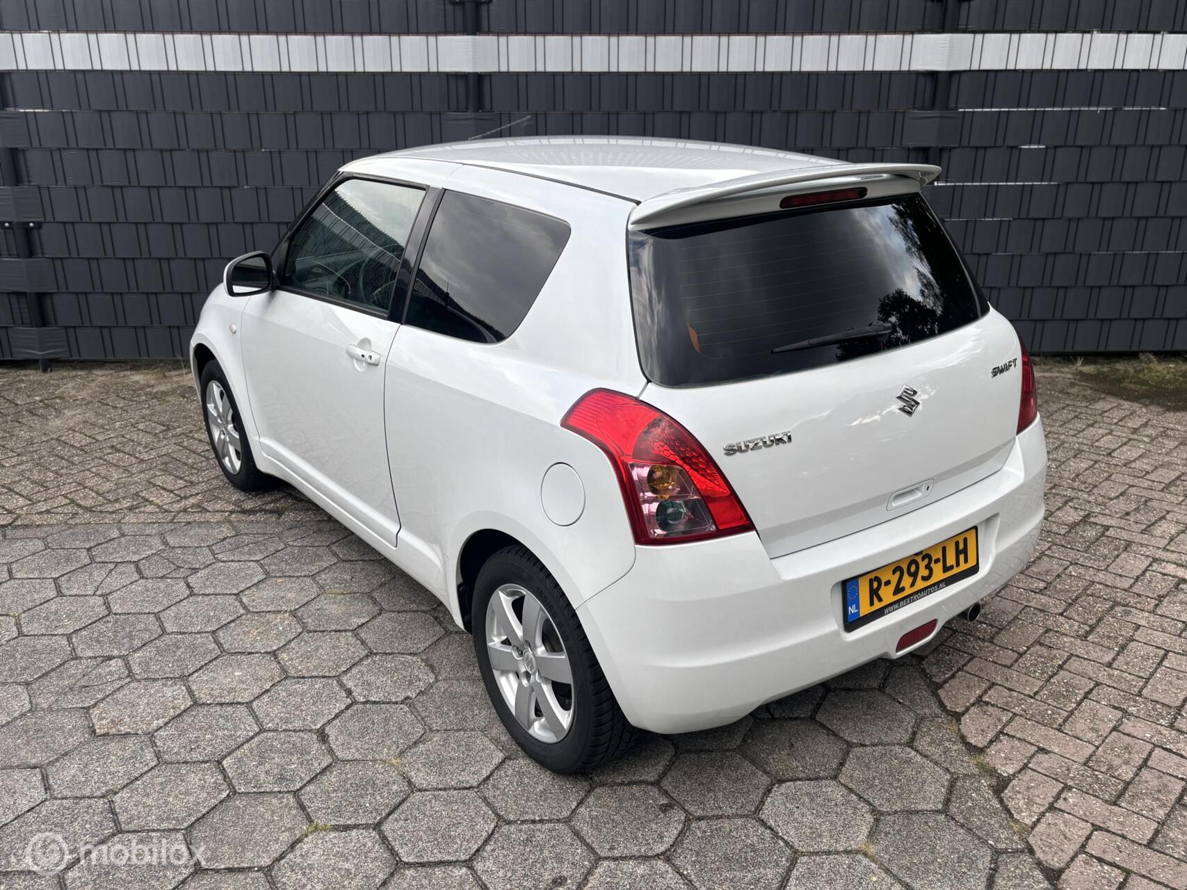 Foto van Suzuki Swift