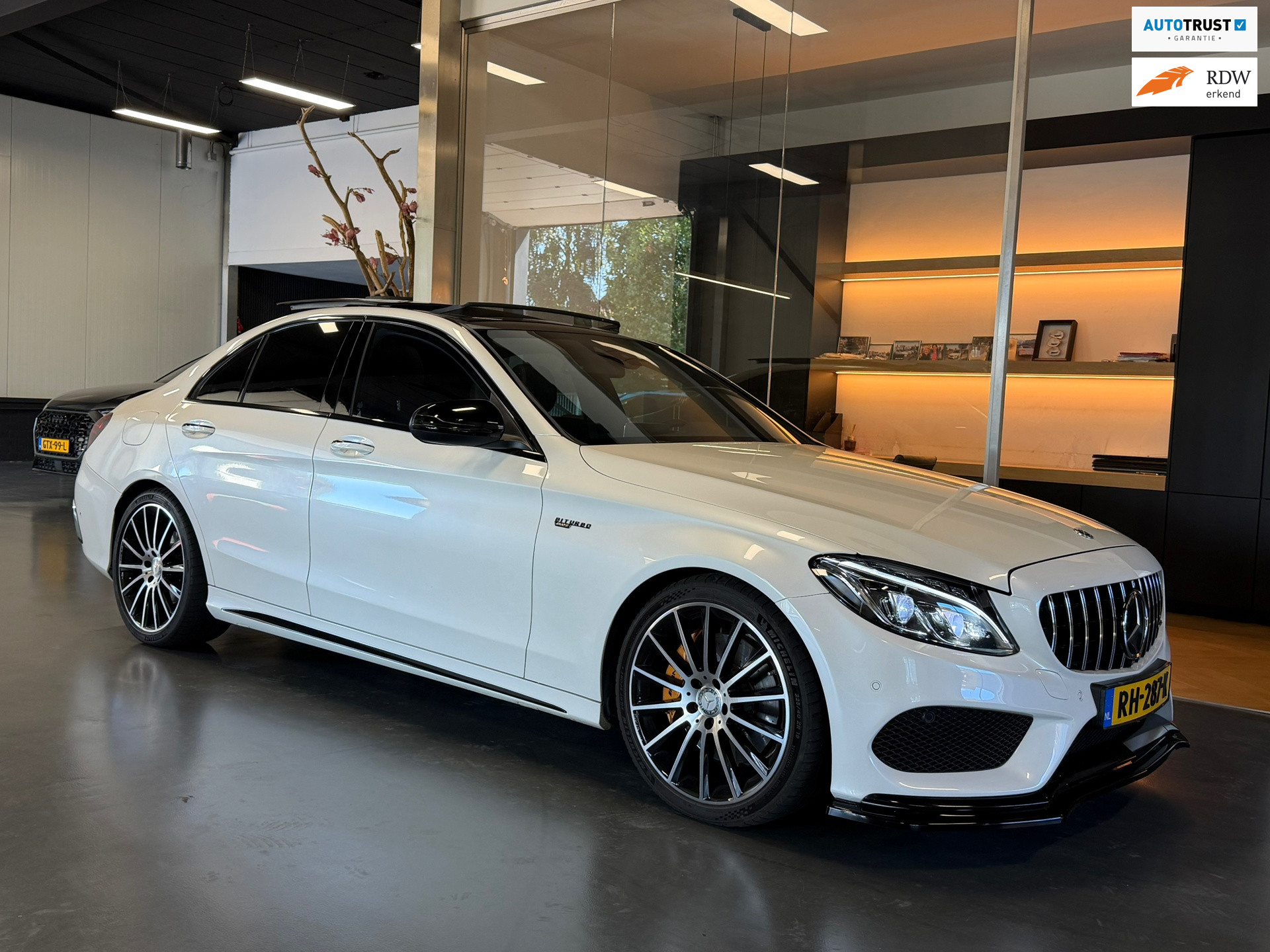 Mercedes-Benz C-klasse 400 4MATIC Prestige 2017 - voorkant