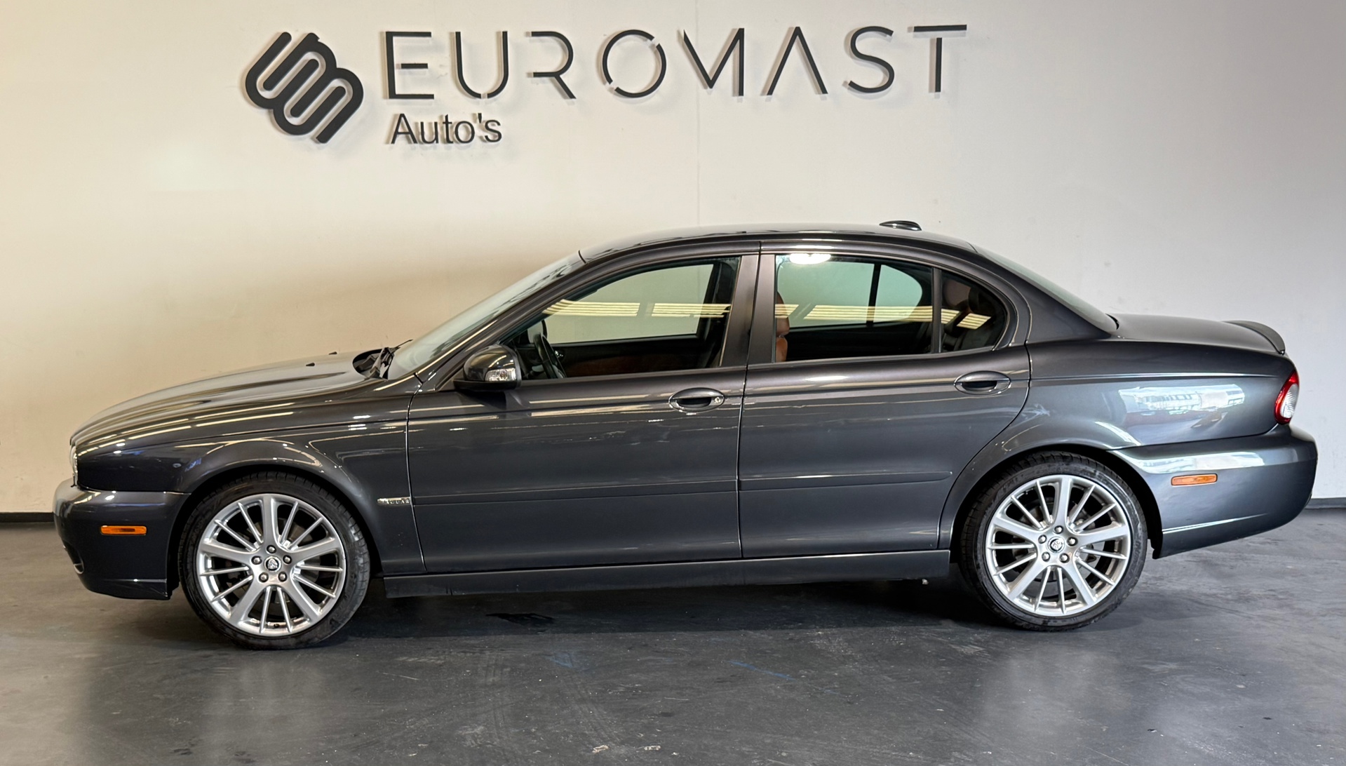 Foto van Jaguar X-type 2.2d I4 Executive