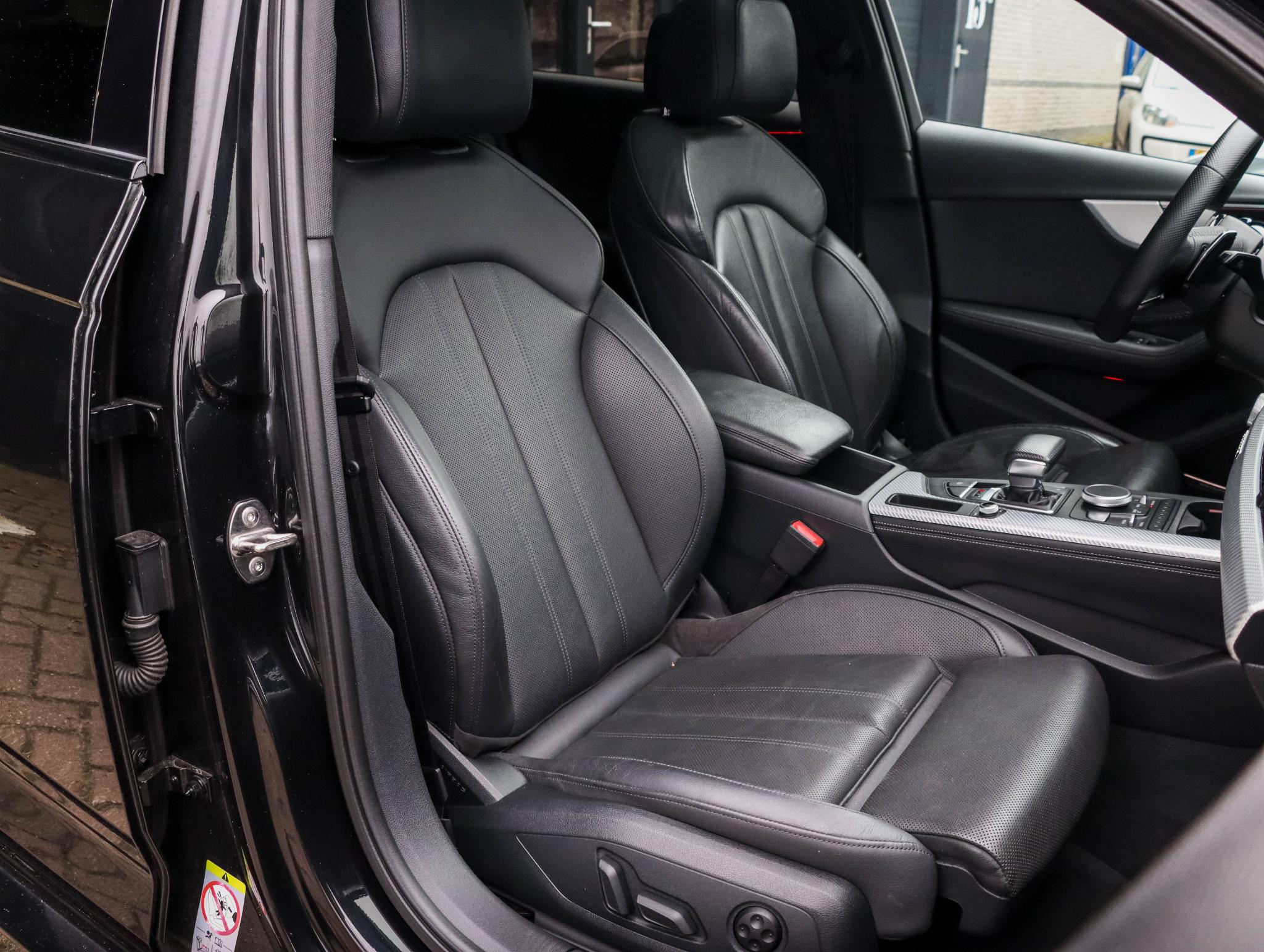 Foto van Audi RS 4 Avant