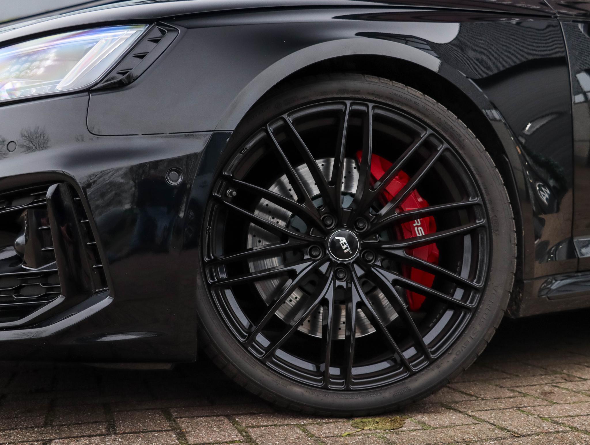 Foto van Audi RS 4 Avant