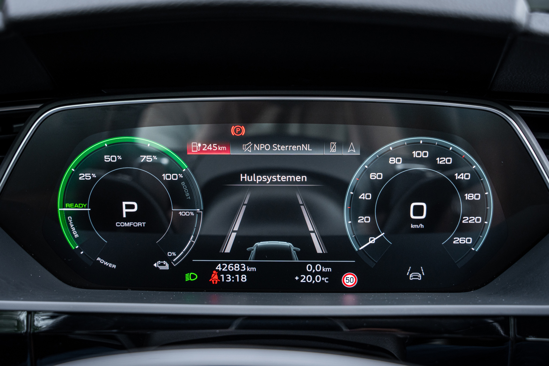 Foto van Audi Q8 Sportback 55 E-tron
