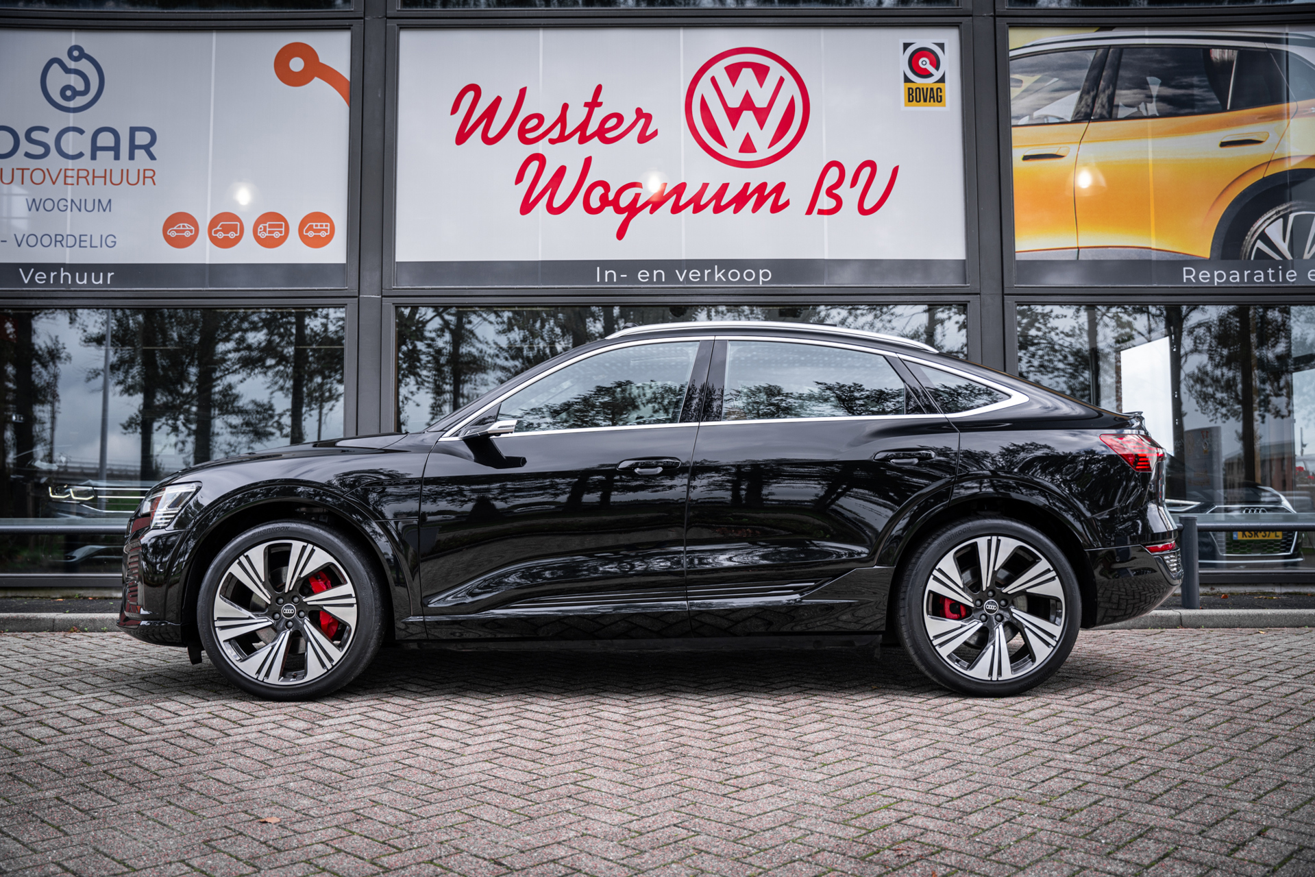 Foto van Audi Q8 Sportback 55 E-tron