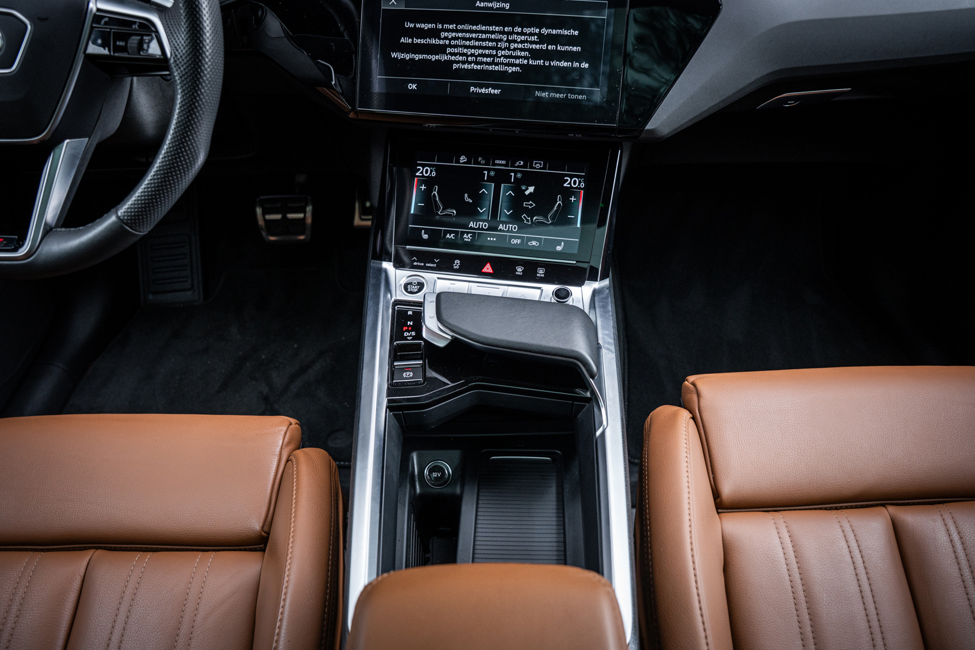Foto van Audi Q8 Sportback 55 E-tron