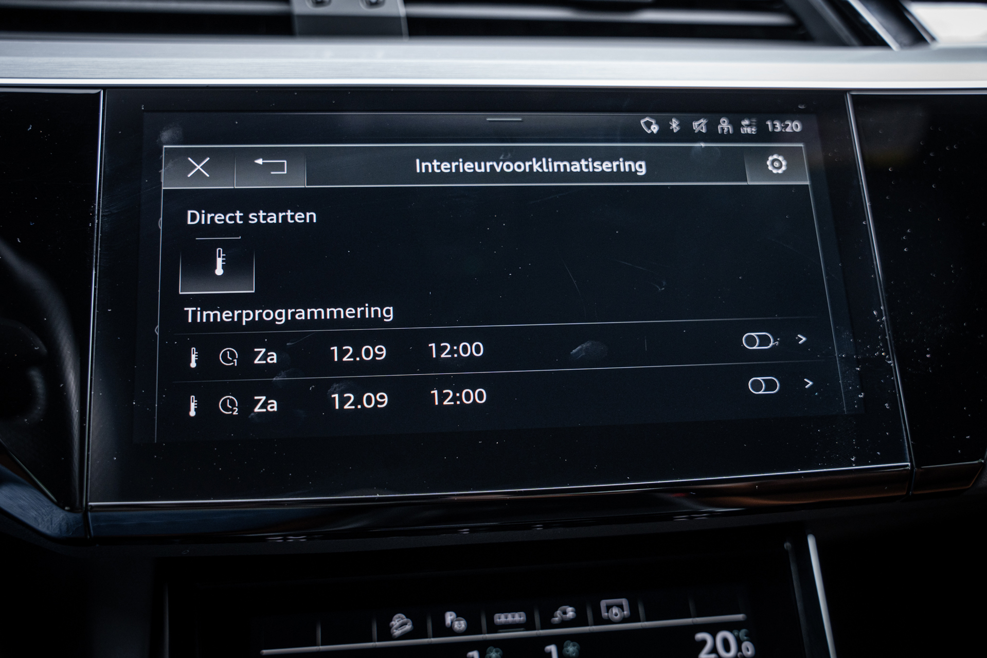 Foto van Audi Q8 Sportback 55 E-tron