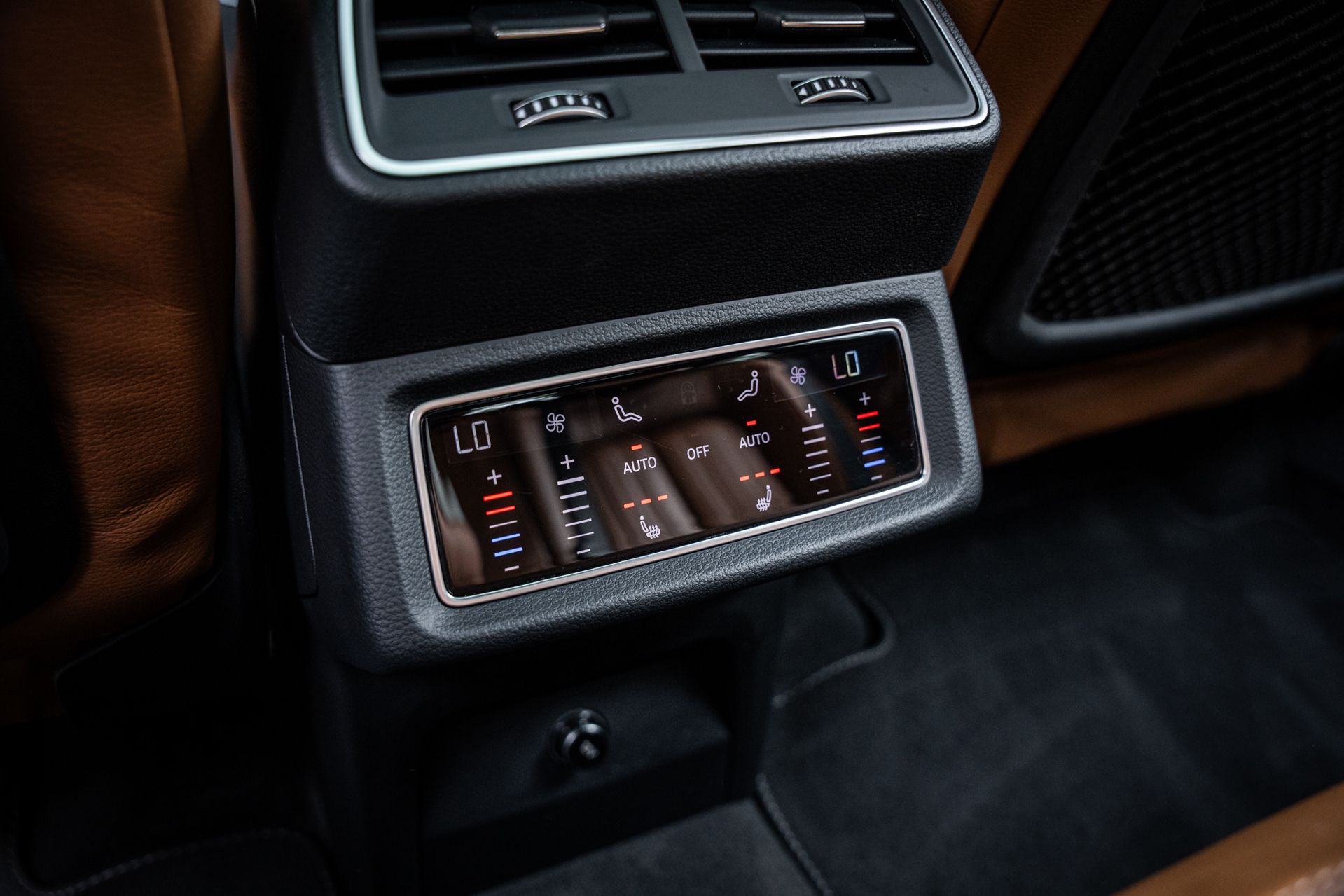 Foto van Audi Q8 Sportback 55 E-tron