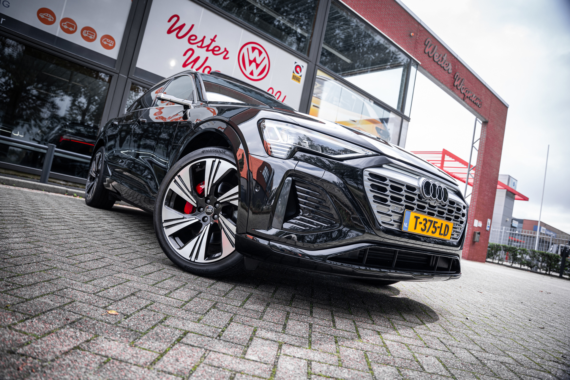 Foto van Audi Q8 Sportback 55 E-tron