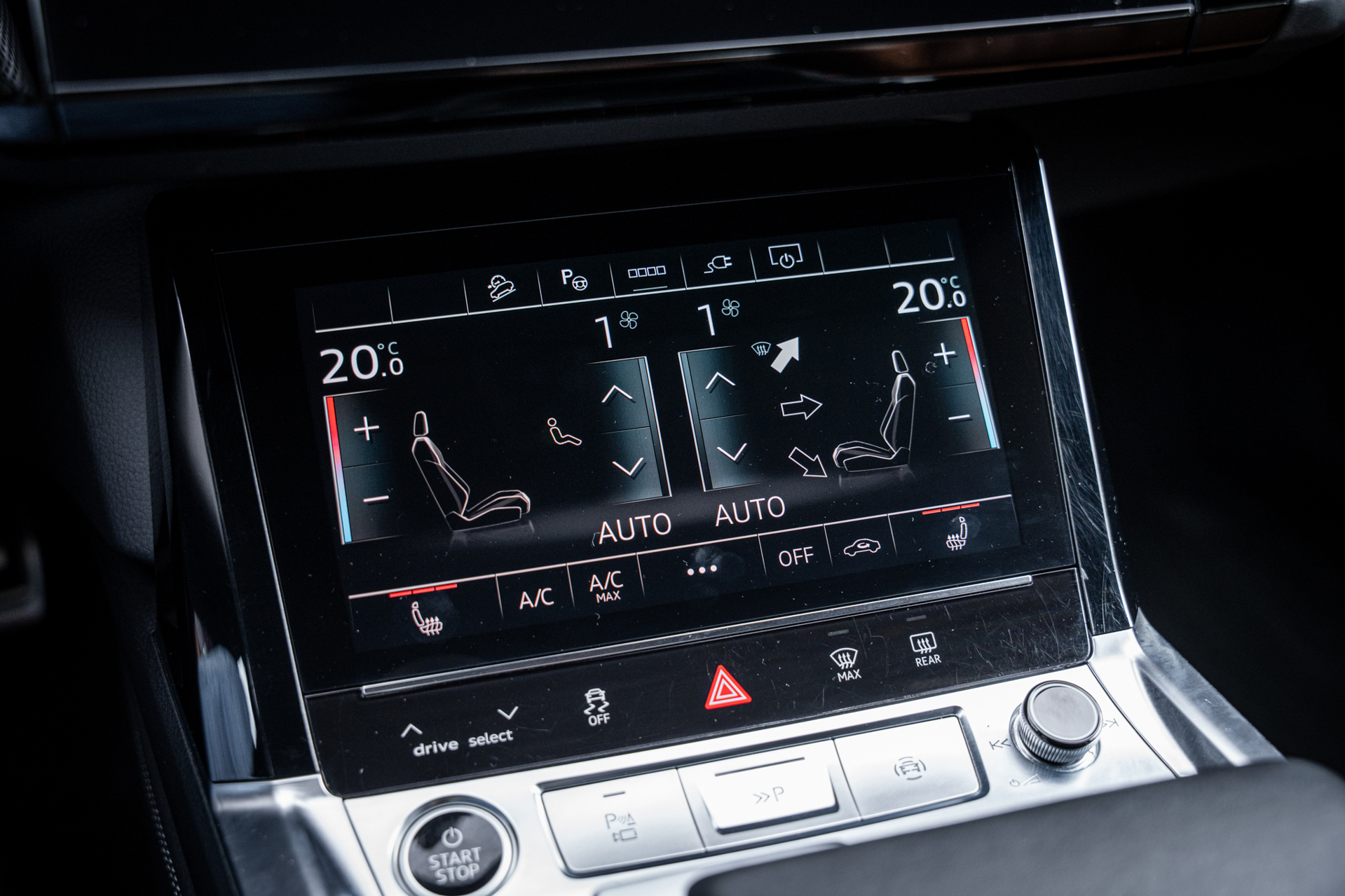 Foto van Audi Q8 Sportback 55 E-tron
