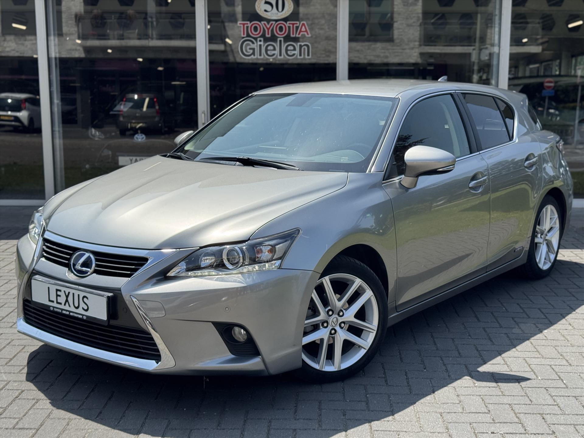 Foto van Lexus CT