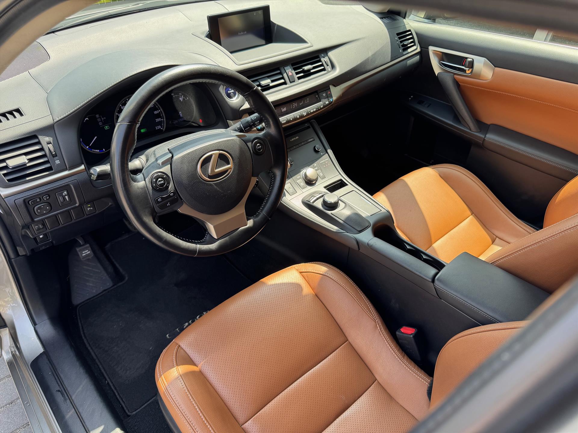 Foto van Lexus CT
