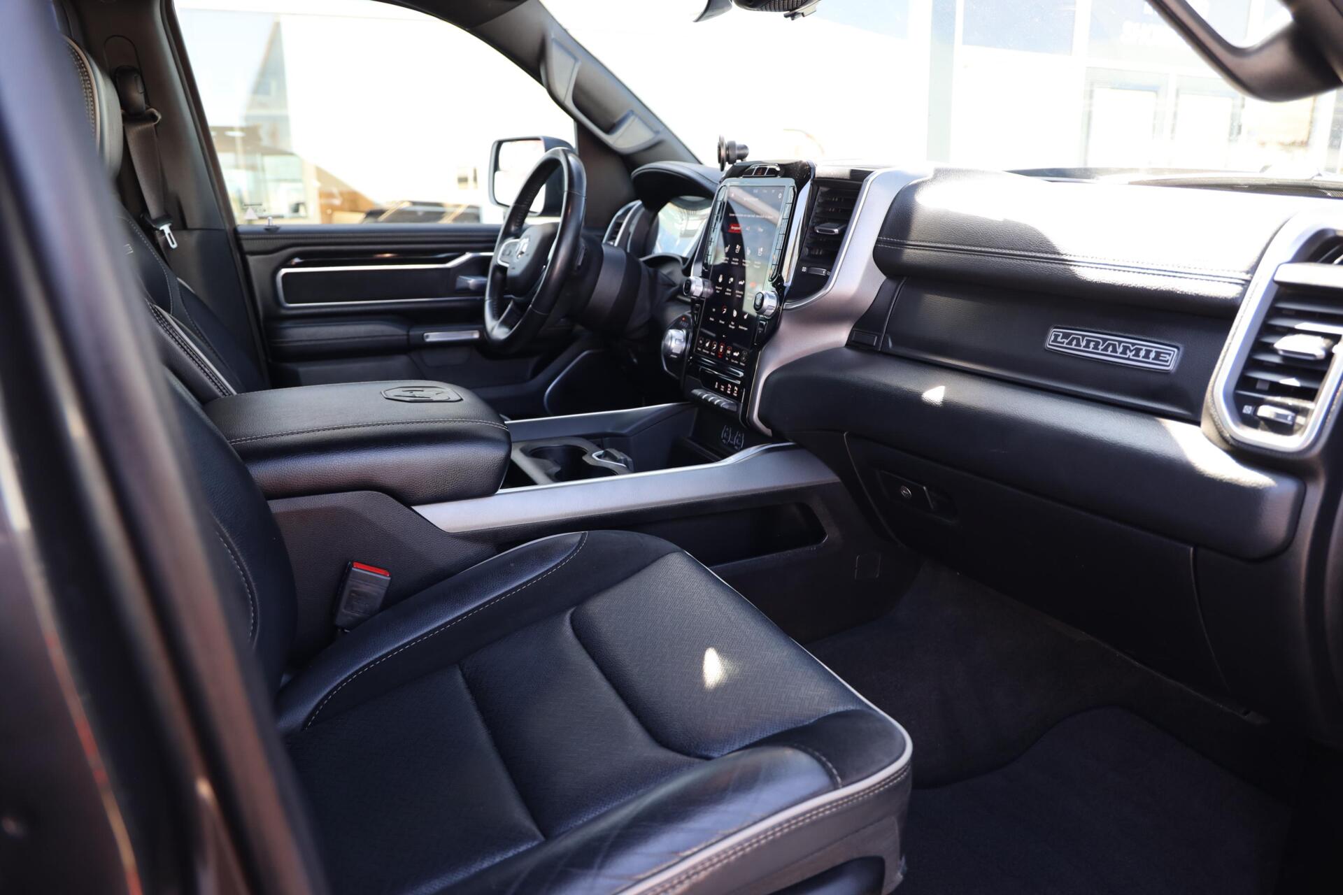 Foto van Ram Ram 1500 Laramie