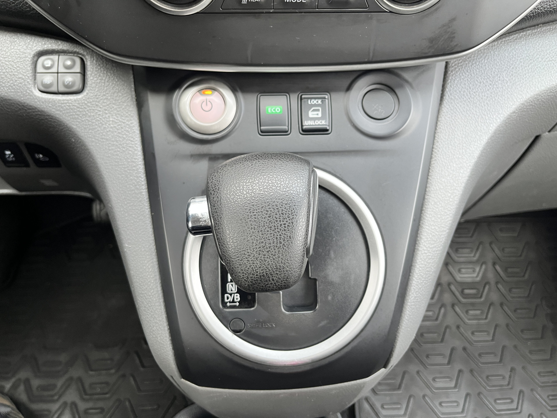 Foto van Nissan Nissan E-nv200