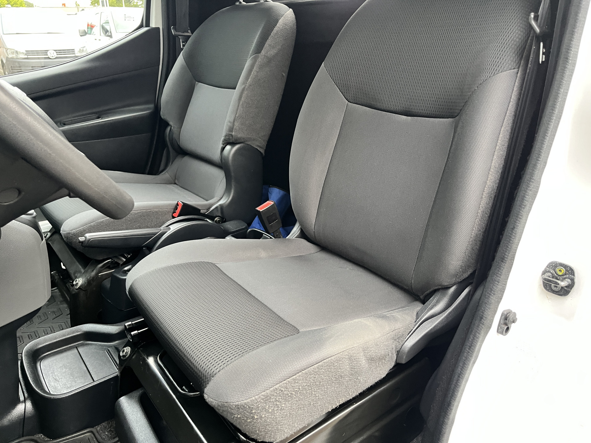 Foto van Nissan Nissan E-nv200