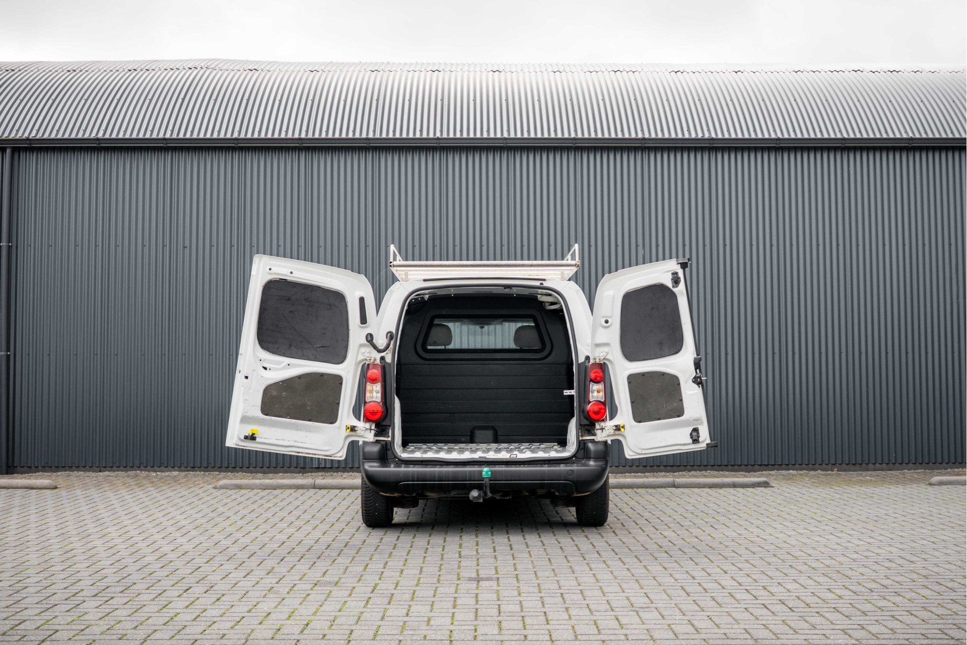 Foto van Peugeot Partner