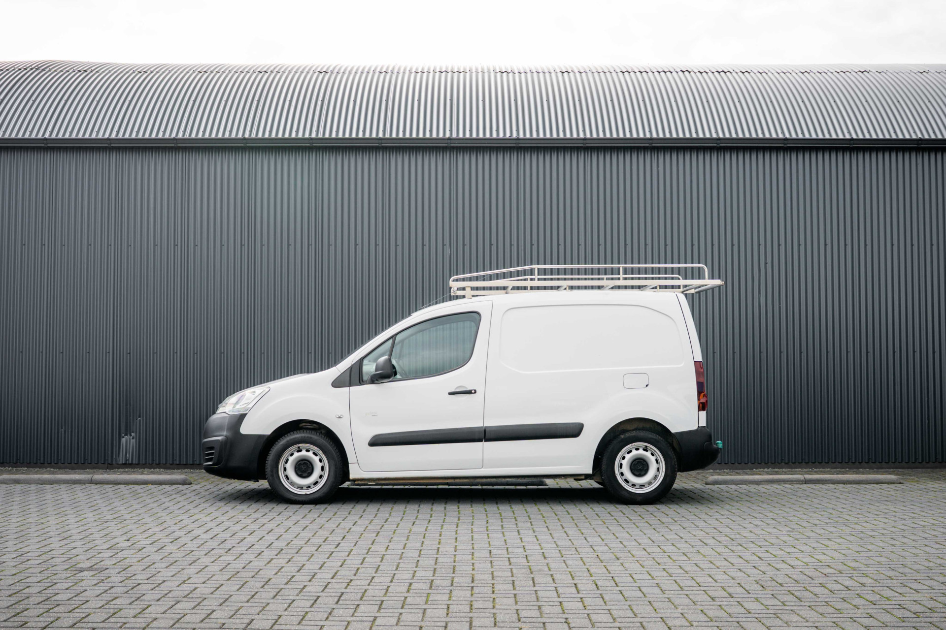 Foto van Peugeot Partner