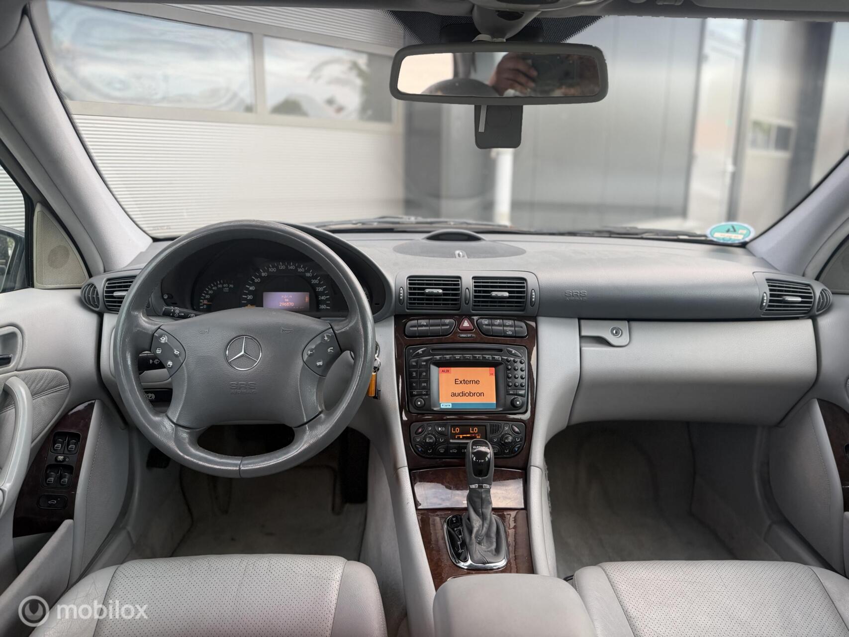 Foto van Mercedes-Benz C 240