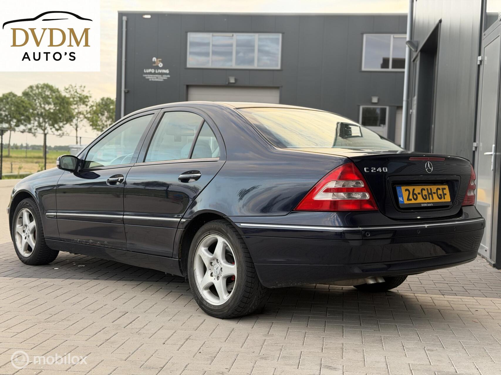 Foto van Mercedes-Benz C 240